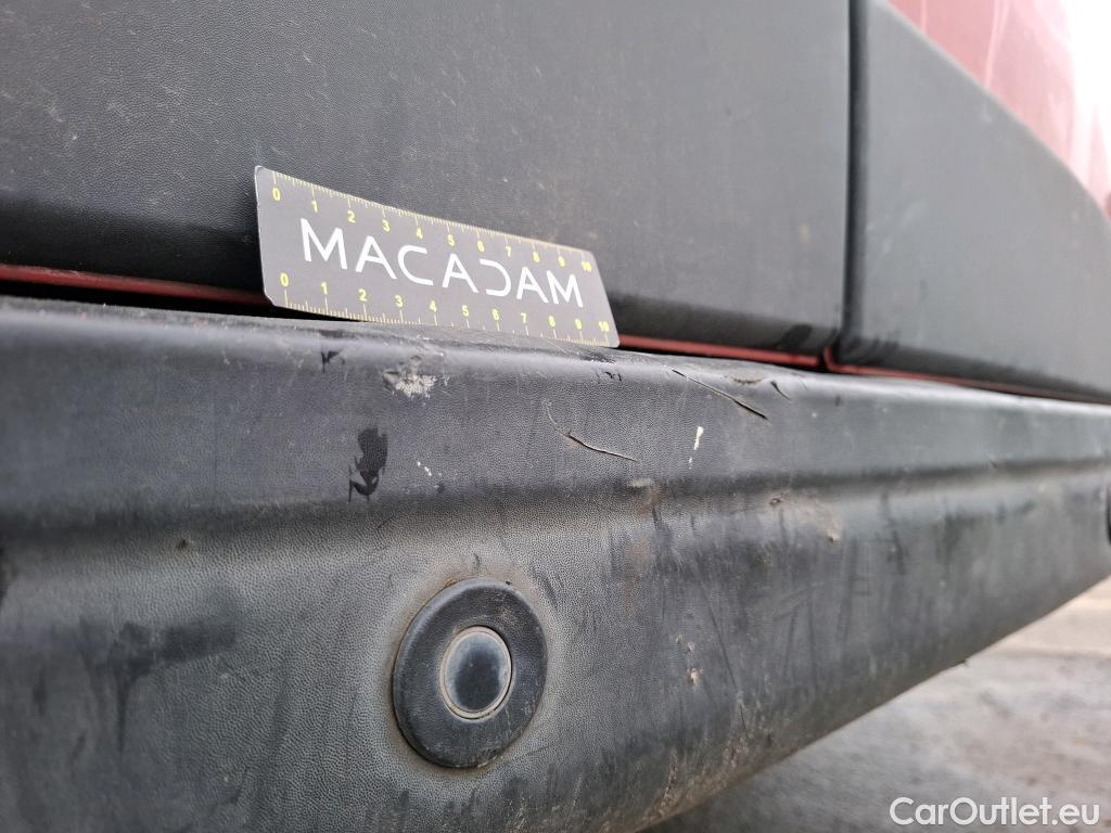  Renault  Master RENAULT  VU 4p Fourgon FG GCf TracF3500 L1H1 dCi110 S&S #47