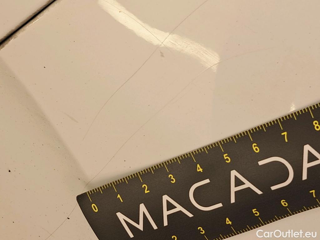  Peugeot  208  Affaire Premium 1.6 HDi 75CV BVM5 E6 #38