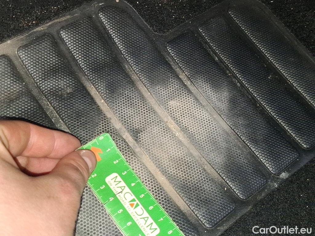  Peugeot  308  Active Pack 1.5 HDi 130CV BVM6 E6d #54