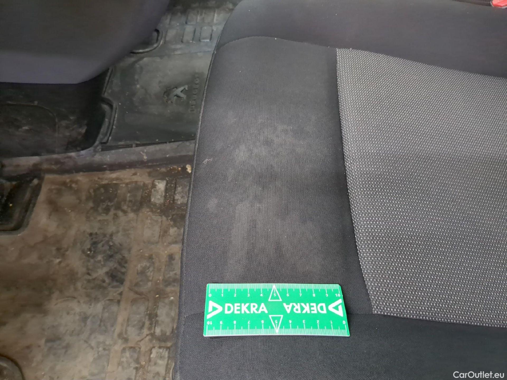  Peugeot  Expert  Fourgon Premium Pack Standard 1.6 HDi 95CV BVM5 E6 #5