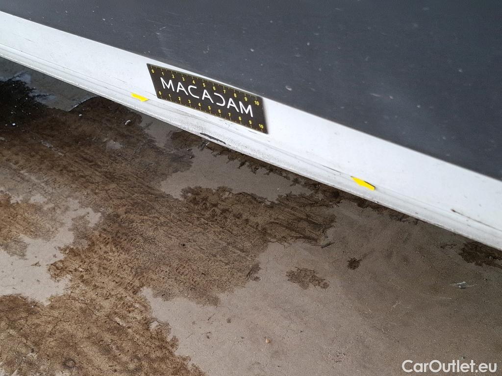  Peugeot  Boxer PEUGEOT  / 2014 / 4P / Fourgon tôlé 2.0 BLUEHDI 110 PREMIUM PA 333 L1H2 #23