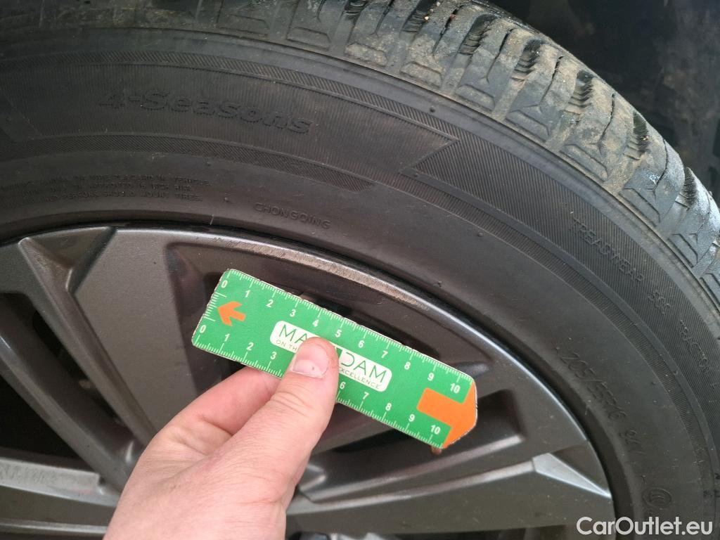  Peugeot  308  Active Pack 1.5 HDi 130CV BVM6 E6d #41