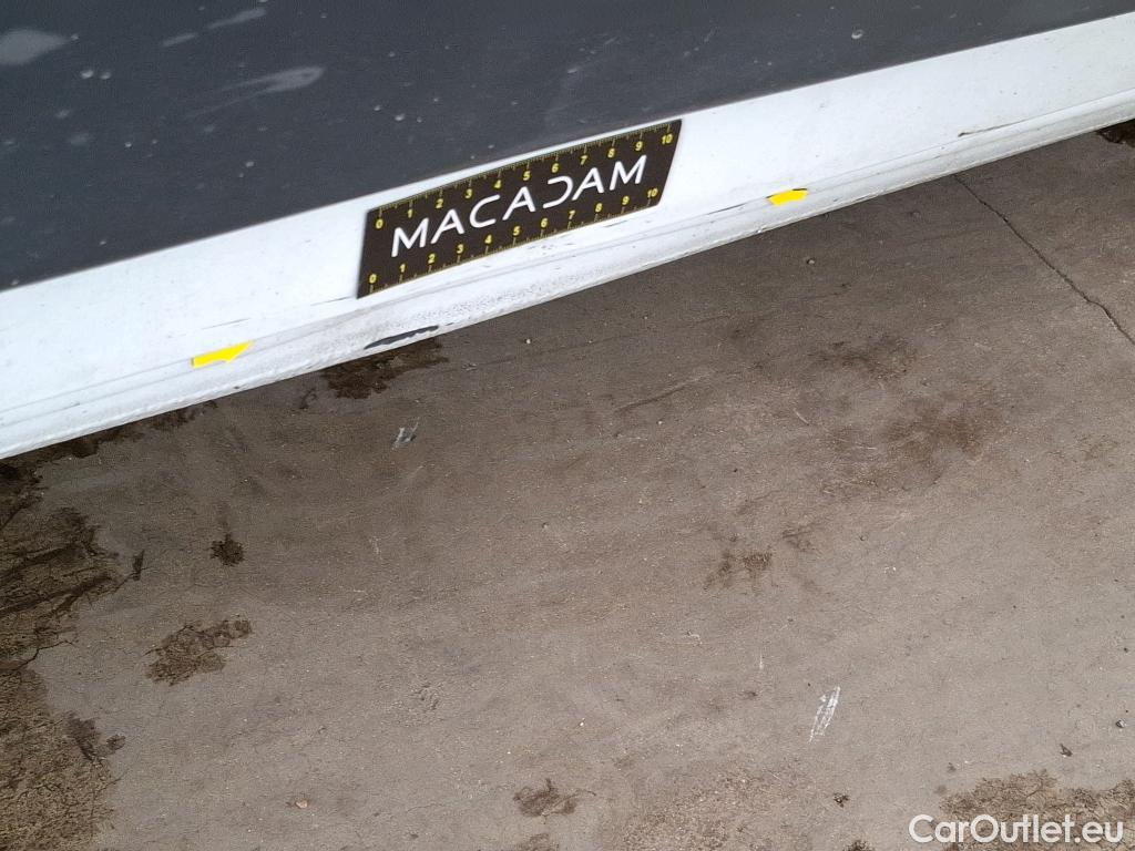  Peugeot  Boxer PEUGEOT  / 2014 / 4P / Fourgon tôlé 2.0 BLUEHDI 110 PREMIUM PA 333 L1H2 #21