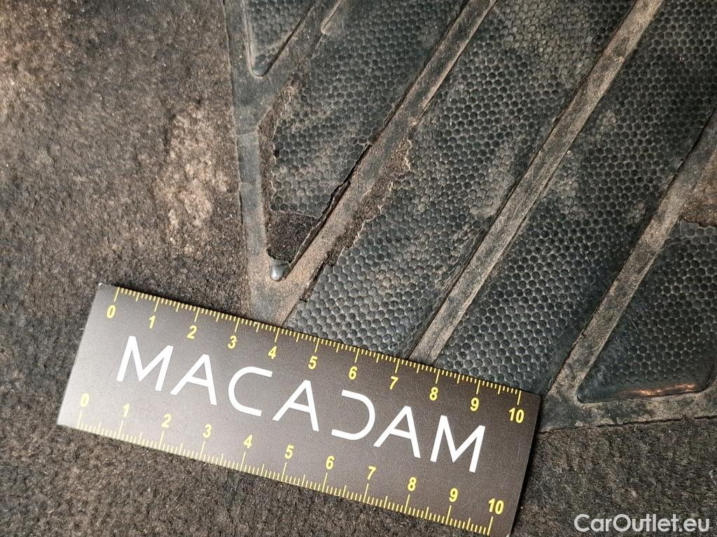  Peugeot  308  Premium Pack 1.5 HDI 100CV BVM6 E6dT #11