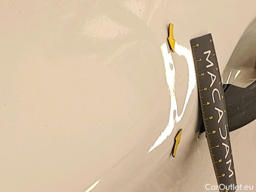  Peugeot  208  Affaire Premium 1.6 HDi 75CV BVM5 E6 #42