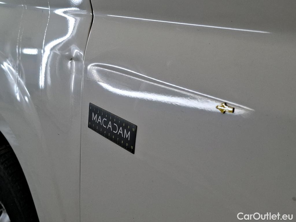  Peugeot  Boxer PEUGEOT  / 2014 / 4P / Fourgon tôlé 2.0 BLUEHDI 110 PREMIUM PA 333 L1H2 #4