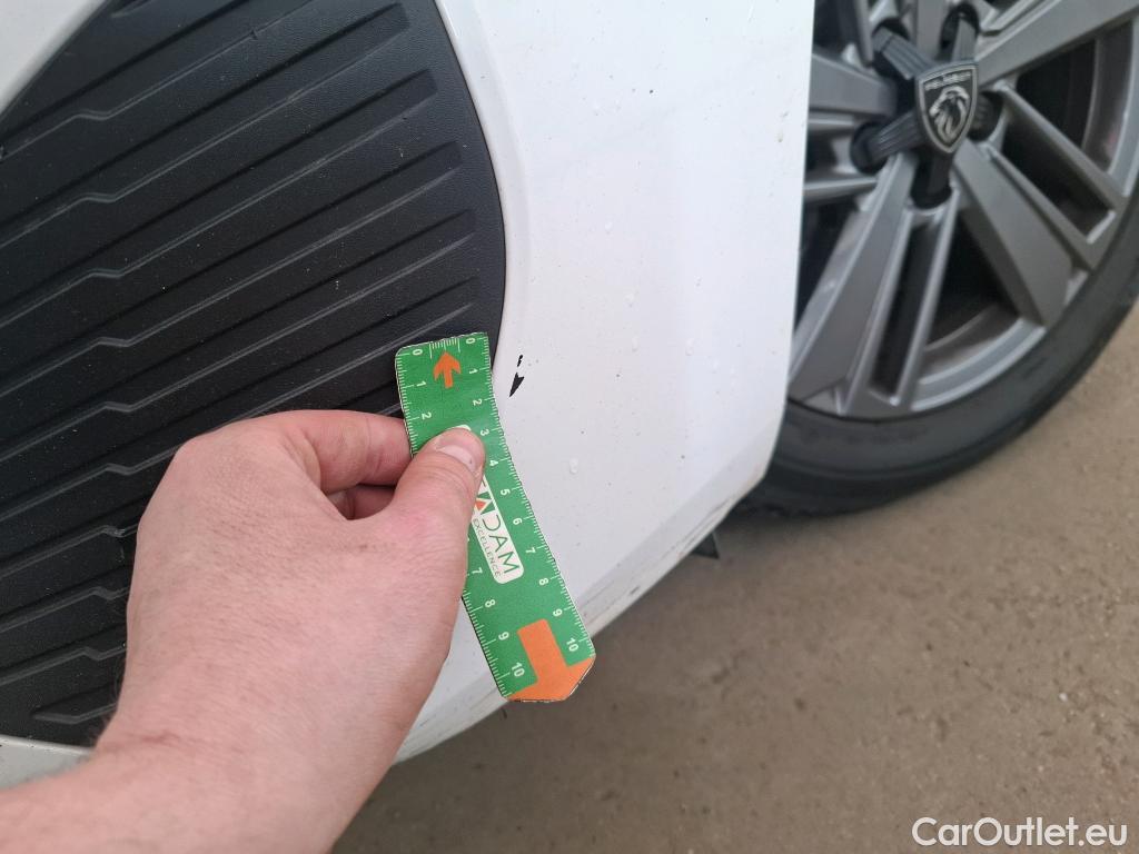  Peugeot  308  Active Pack 1.5 HDi 130CV BVM6 E6d #37