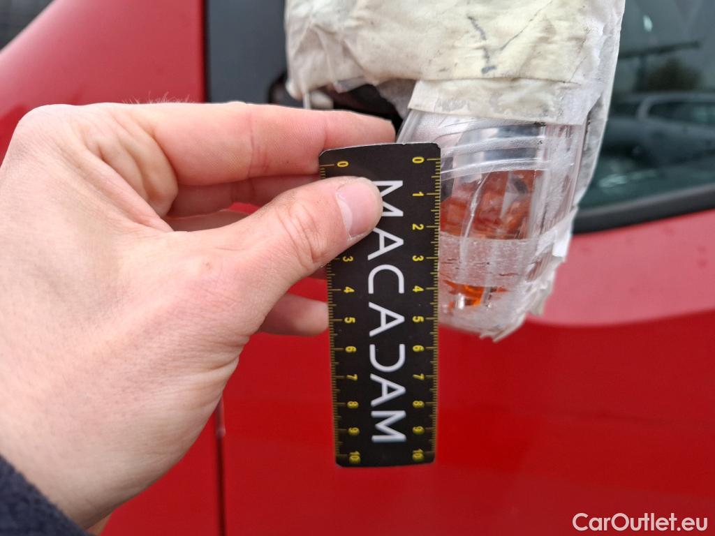  Renault  Master RENAULT  VU 4p Fourgon FG GCf TracF3500 L1H1 dCi110 S&S #77