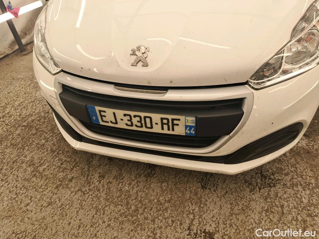  Peugeot  208  Affaire Premium 1.6 HDi 75CV BVM5 E6 #50