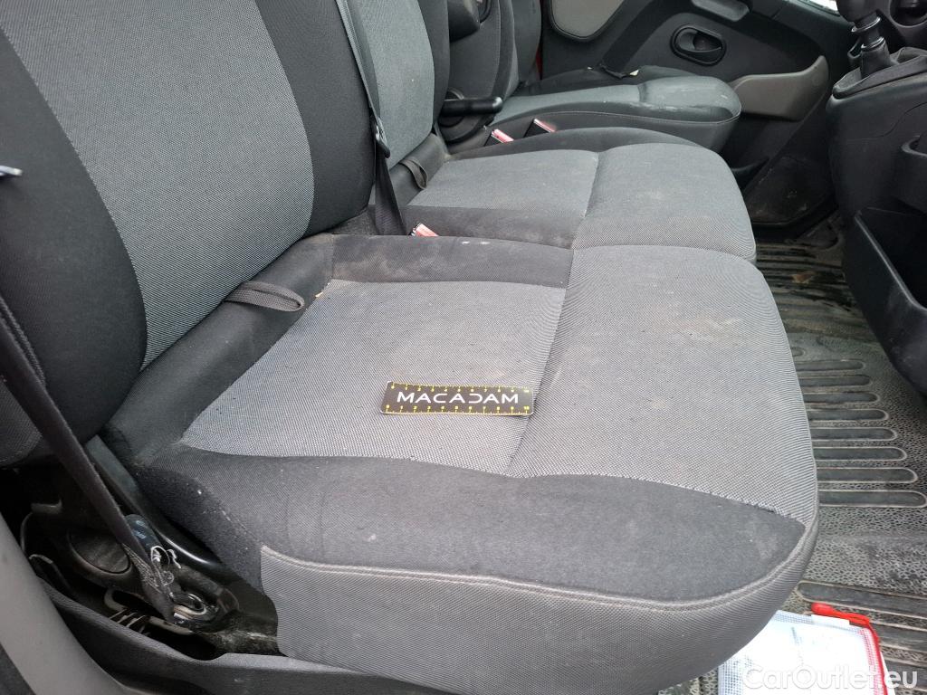  Renault  Master RENAULT  VU 4p Fourgon FG GCf TracF3500 L1H1 dCi110 S&S #8