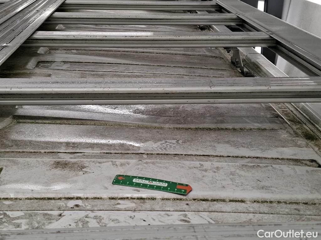  Renault  Trafic RENAULT  / 2019 / 4P / Fourgon tole NV CA GCF L2H1 1200 dCi 120 S&S #2