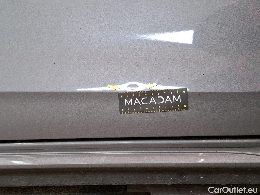  Audi  A4  Berline 30 TDI Business line 2.0 TDI 135CV BVA7 E6d #16