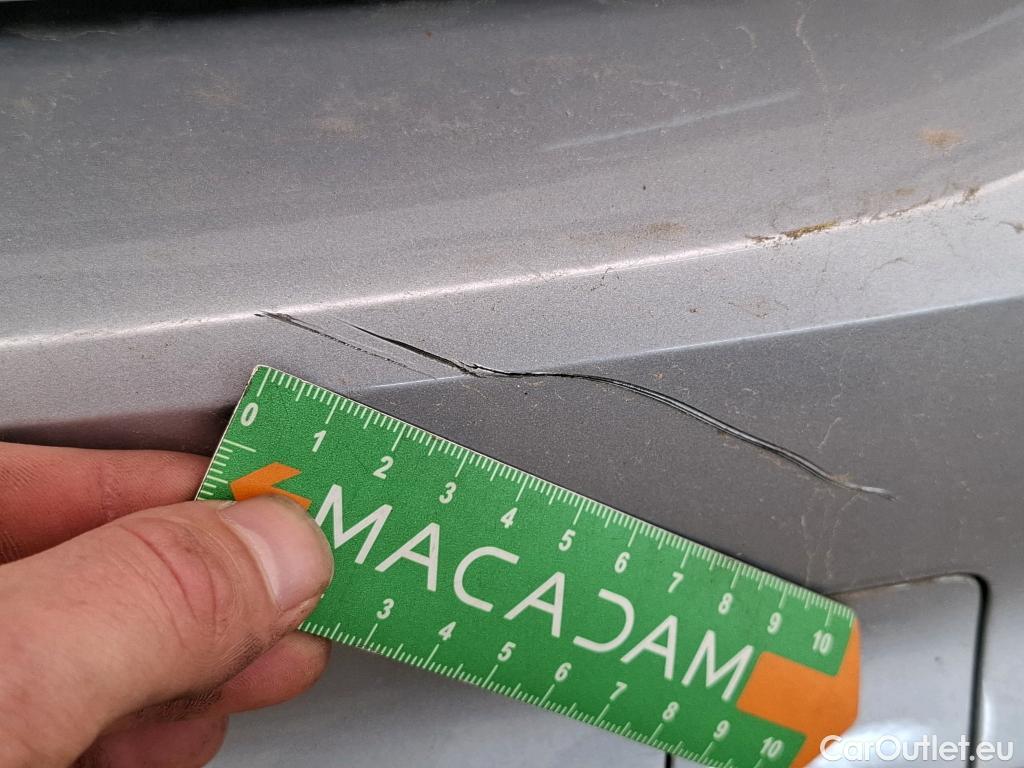  Audi  A4  Avant 30 TDI Business Line 2.0 TDI 135CV BVA7 E6d #10