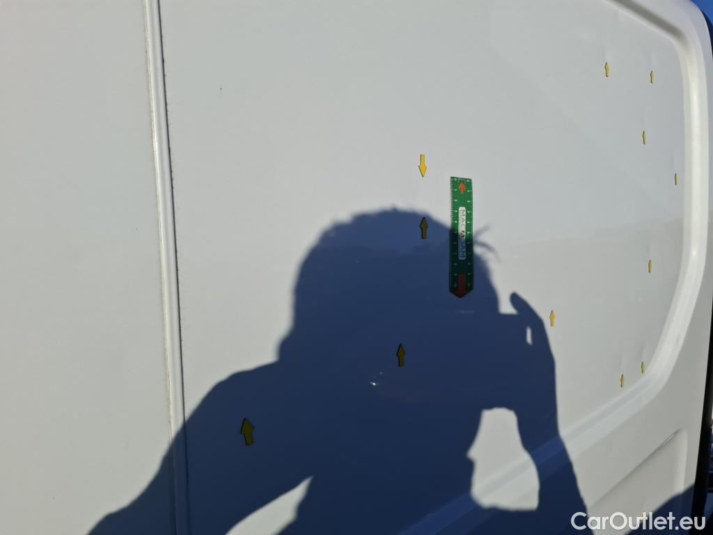  Renault  Trafic  Fourgon Grand Confort L1H1 1000 1.6 dCi #48