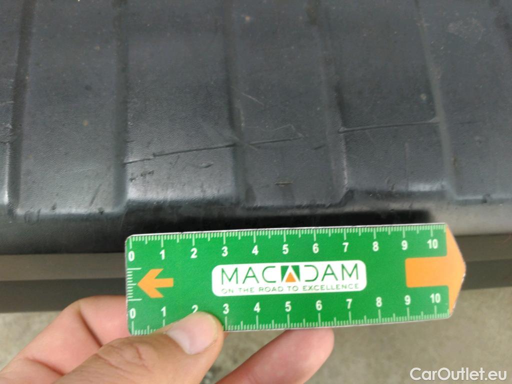  Renault  Trafic RENAULT  / 2014 / 4P / Fourgon tôlé &FG GCF L1H1 1200 dCi 95 E6 #26