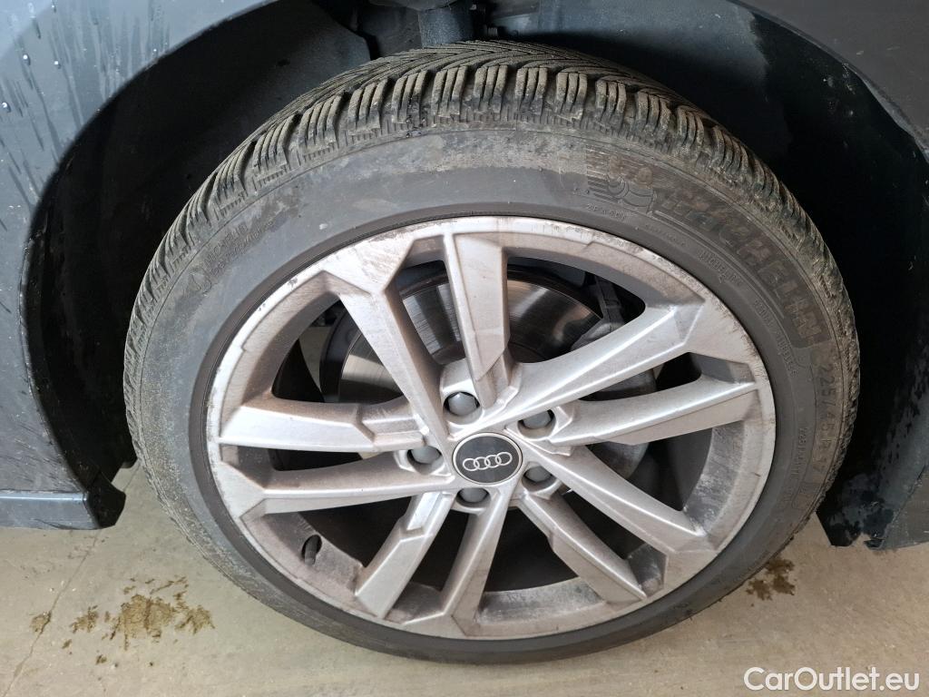  Audi  A3 AUDI  Sportback / 2020 / 5P / Berline 30 TFSI MHEV S Tronic 110 Business Line #5