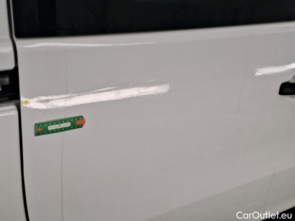  Renault  Trafic RENAULT  / 2019 / 4P / Fourgon tole NV CA GCF L2H1 1200 dCi 120 S&S #10