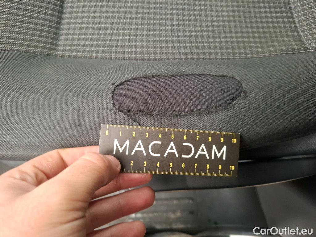  Volkswagen  Transporter VOLKSWAGEN  / 2019 / 4P / Fourgon tôlé 2.0 TDi 150 L1H1 Business Line #22