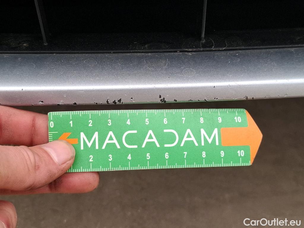  Audi  A4  Avant 30 TDI Business Line 2.0 TDI 135CV BVA7 E6d #6