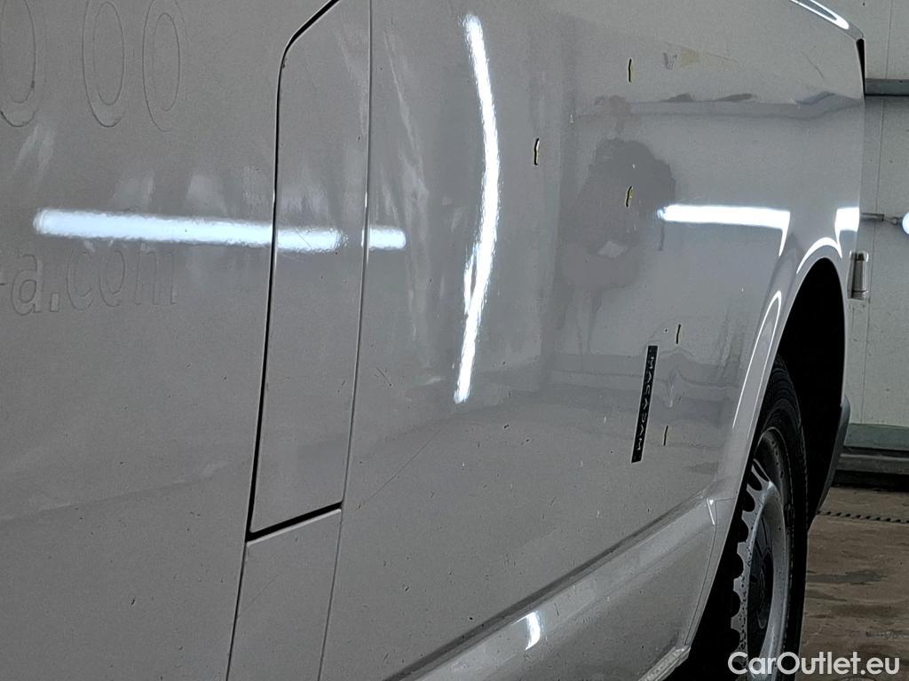  Volkswagen  Transporter VOLKSWAGEN  / 2019 / 4P / Fourgon tôlé 2.0 TDi 150 L1H1 Business Line #10