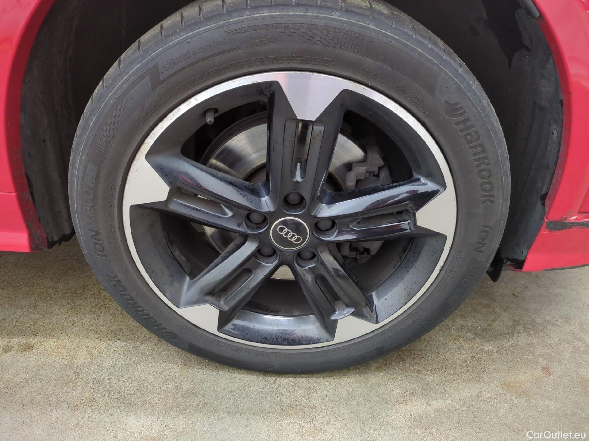  Audi  Q2  35 TDI S Line Plus 2.0 TDI 150CV BVA7 E6d #40