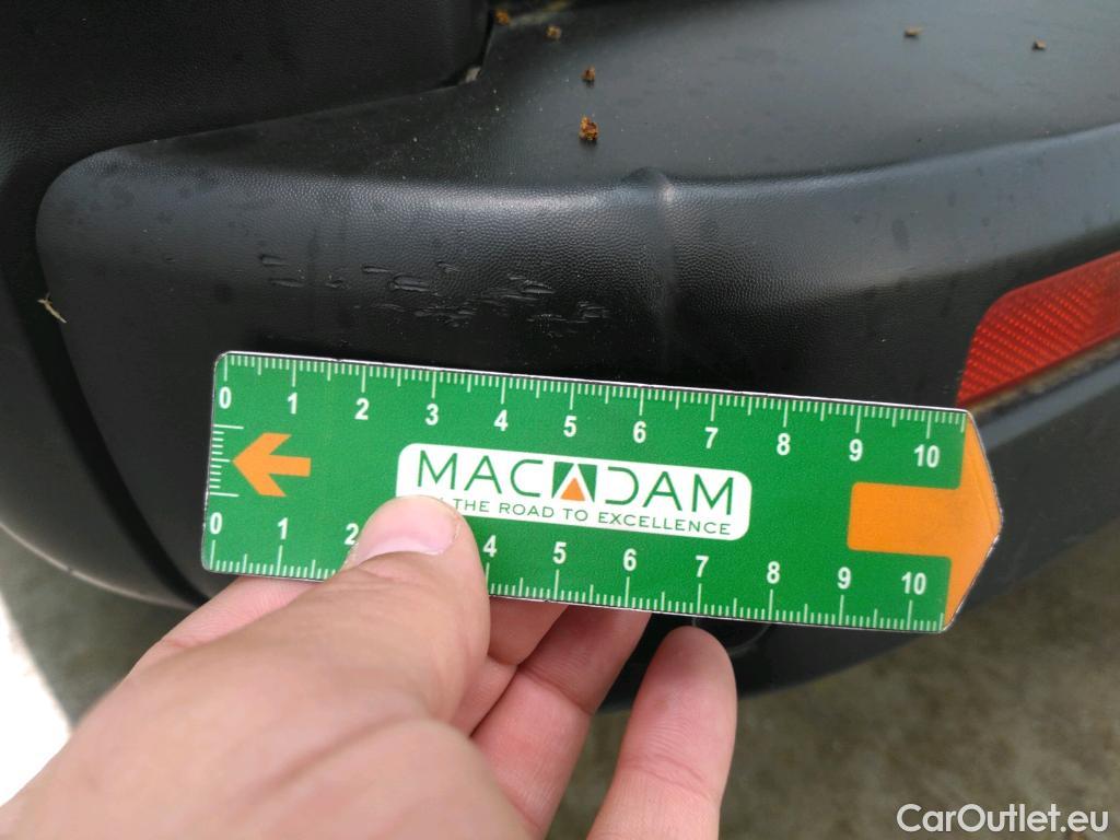  Renault  Trafic RENAULT  / 2014 / 4P / Fourgon tôlé &FG GCF L1H1 1200 dCi 95 E6 #27