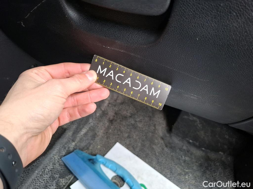  Renault  Master RENAULT  VU 4p Fourgon FG GCf TracF3500 L1H1 dCi110 S&S #81