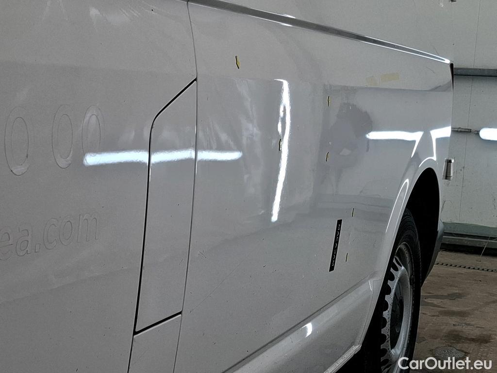  Volkswagen  Transporter VOLKSWAGEN  / 2019 / 4P / Fourgon tôlé 2.0 TDi 150 L1H1 Business Line #8