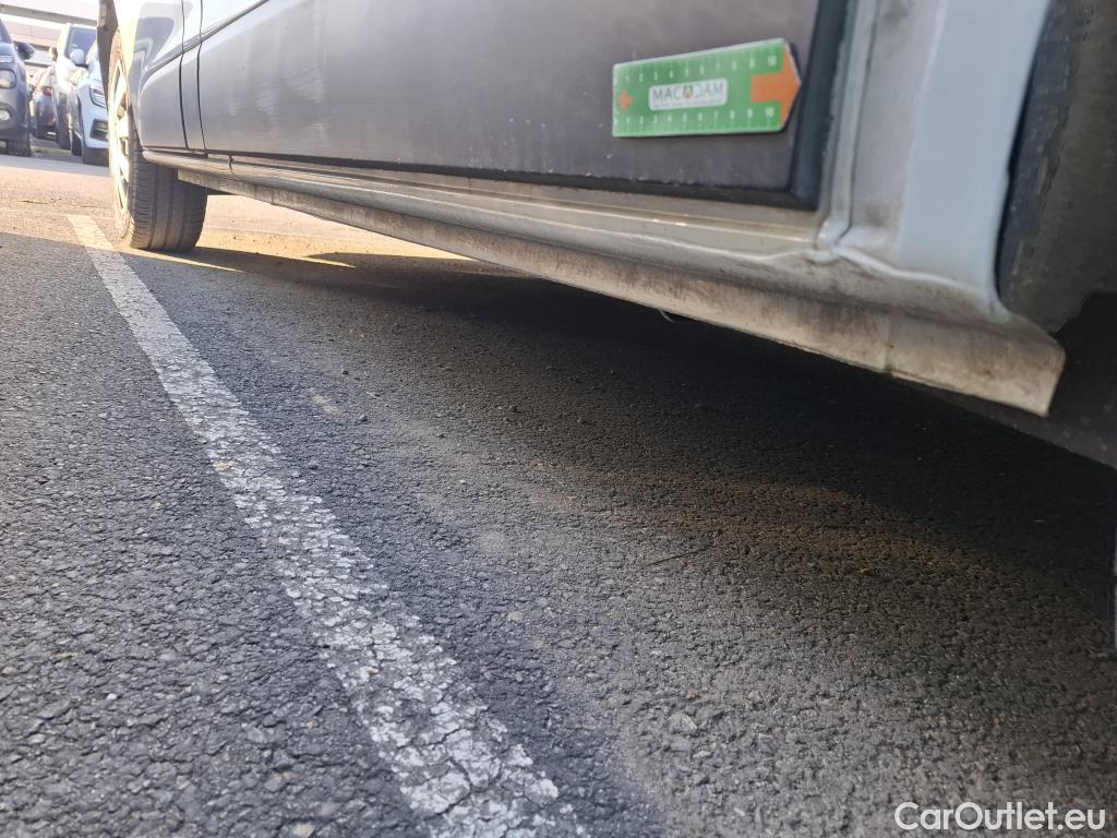  Renault  Trafic  Fourgon Grand Confort L1H1 1000 1.6 dCi #106