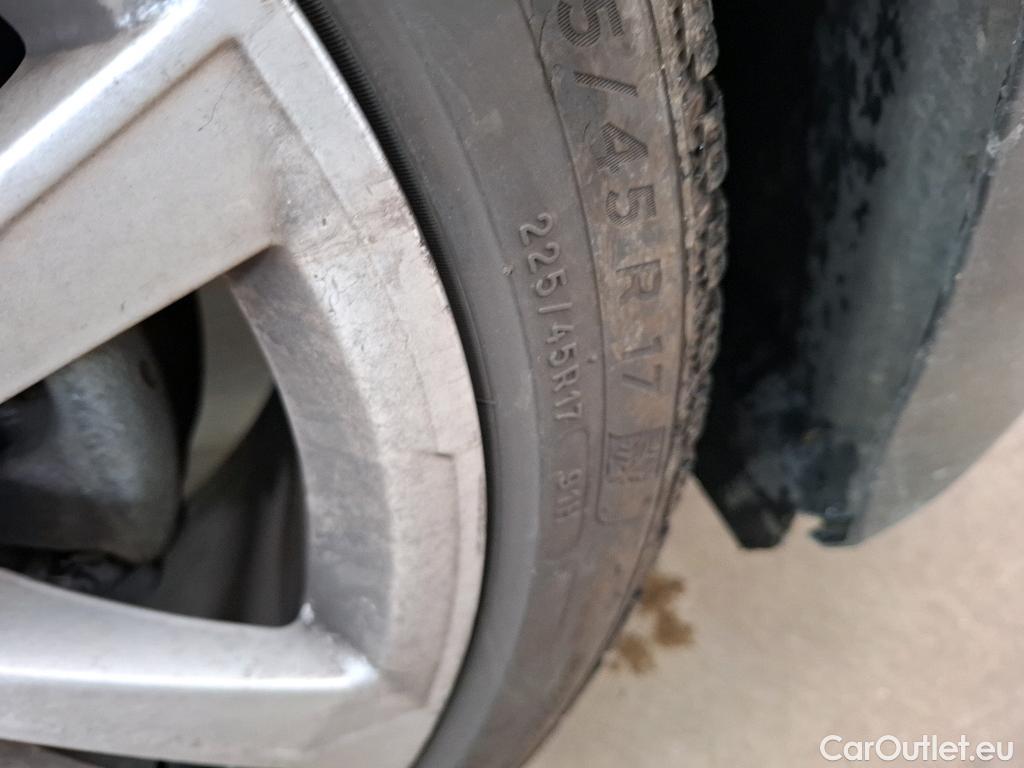  Audi  A3 AUDI  Sportback / 2020 / 5P / Berline 30 TFSI MHEV S Tronic 110 Business Line #7