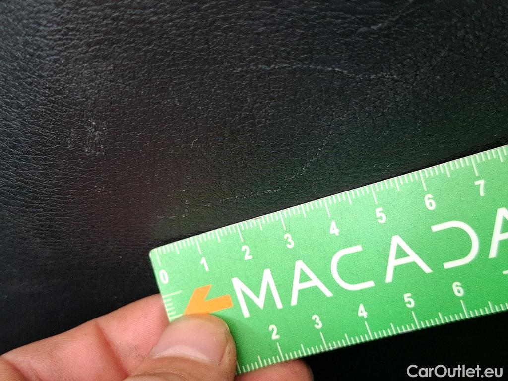  Audi  A4  Avant 30 TDI Business Line 2.0 TDI 135CV BVA7 E6d #15