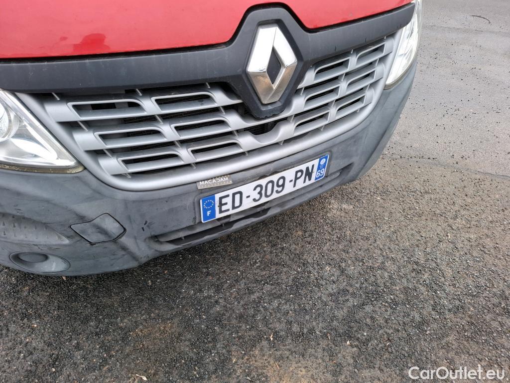  Renault  Master RENAULT  VU 4p Fourgon FG GCf TracF3500 L1H1 dCi110 S&S #104