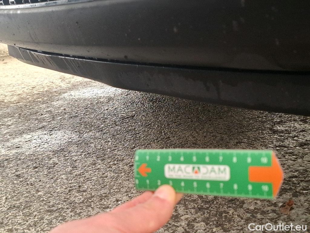  Renault  Trafic RENAULT  / 2019 / 4P / Fourgon tole NV CA GCF L2H1 1200 dCi 120 S&S #29