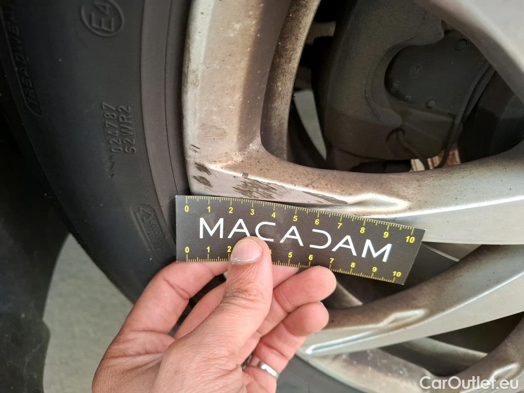  Audi  A4  Berline 30 TDI Business line 2.0 TDI 135CV BVA7 E6d #33