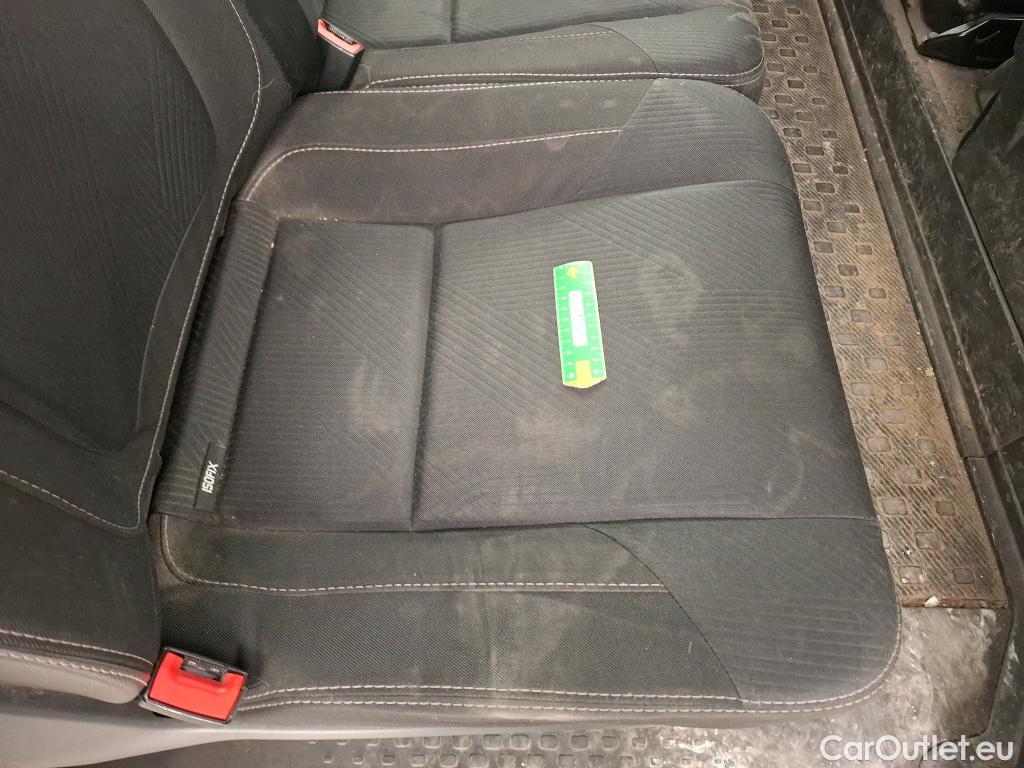  Renault  Trafic RENAULT  / 2019 / 4P / Fourgon tole NV CA GCF L2H1 1200 dCi 120 S&S #35