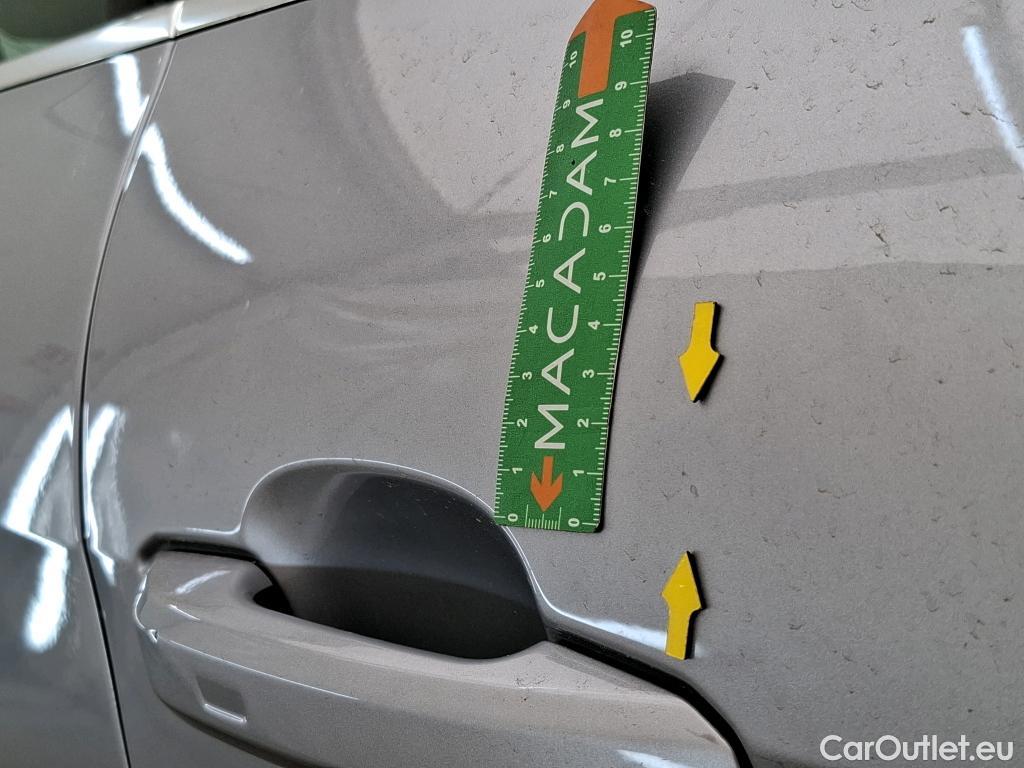  Audi  A4  Avant 30 TDI Business Line 2.0 TDI 135CV BVA7 E6d #20