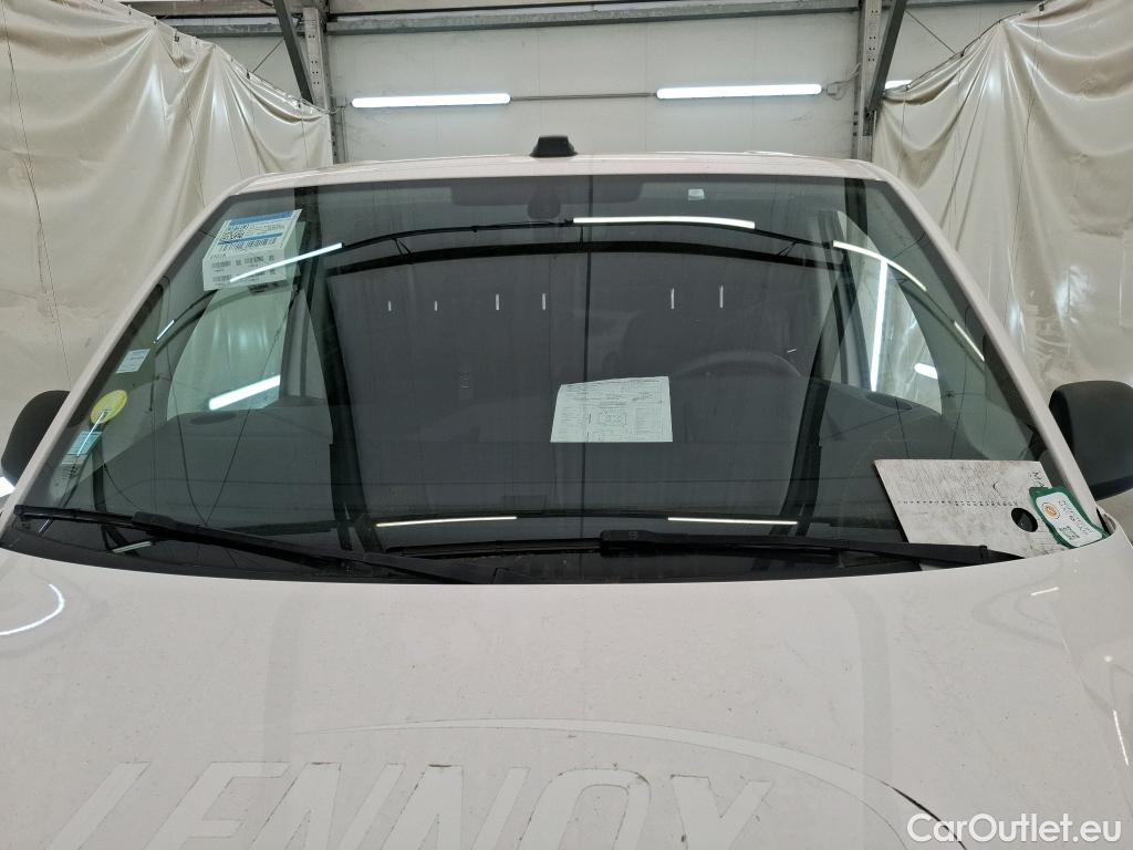  Volkswagen  Transporter VOLKSWAGEN  / 2019 / 4P / Fourgon tôlé 2.0 TDi 150 L1H1 Business Line #15