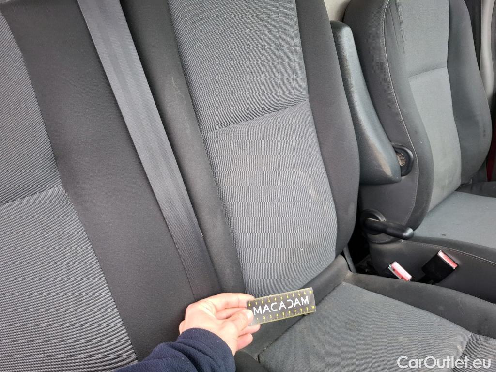  Renault  Master RENAULT  VU 4p Fourgon FG GCf TracF3500 L1H1 dCi110 S&S #94