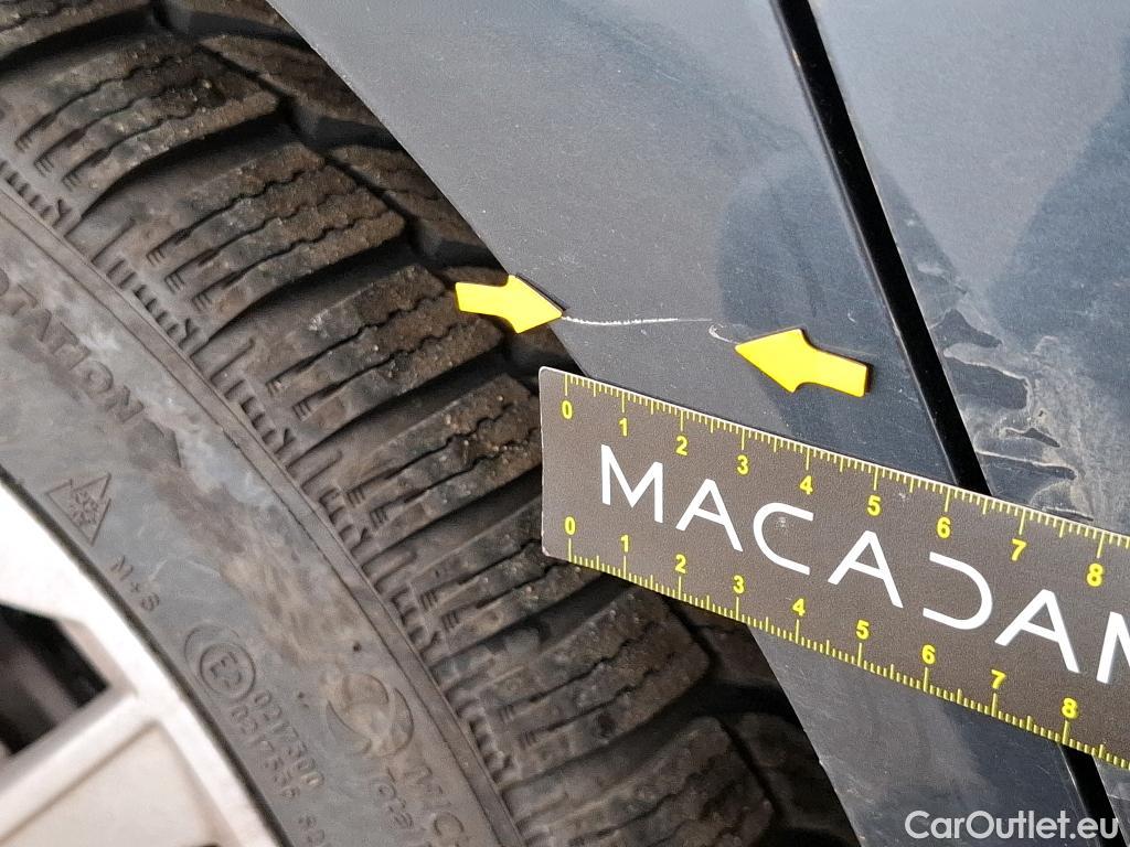  Audi  A3 AUDI  Sportback / 2020 / 5P / Berline 30 TFSI MHEV S Tronic 110 Business Line #72