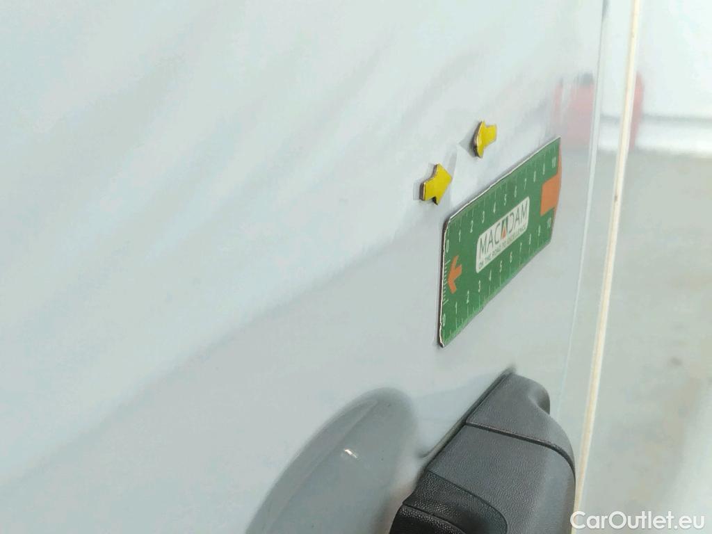  Renault  Trafic RENAULT  / 2014 / 4P / Fourgon tôlé &FG GCF L1H1 1200 dCi 95 E6 #10