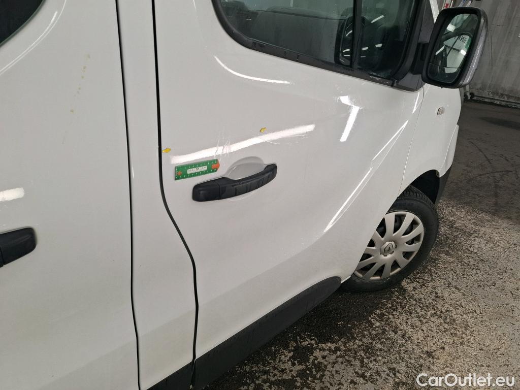  Renault  Trafic RENAULT  / 2019 / 4P / Fourgon tole NV CA GCF L2H1 1200 dCi 120 S&S #21
