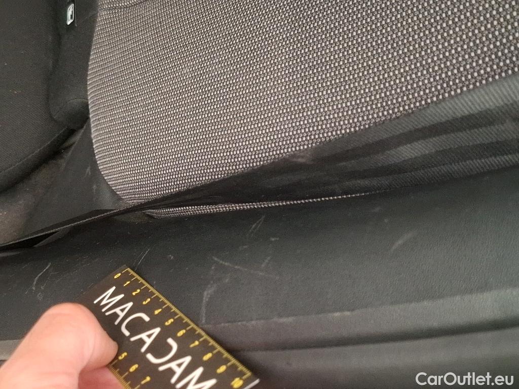  Citroen  C4 Cactus  Feel Business 1.5 BlueHDi 100CV BVM6 E6d #69