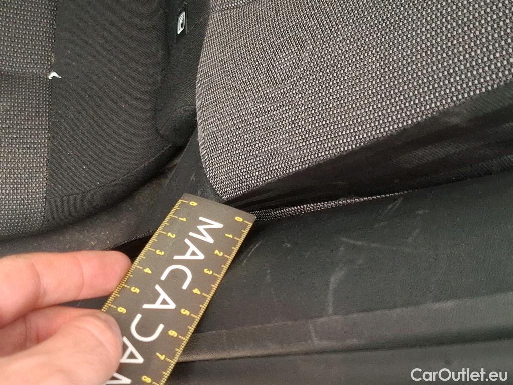  Citroen  C4 Cactus  Feel Business 1.5 BlueHDi 100CV BVM6 E6d #68