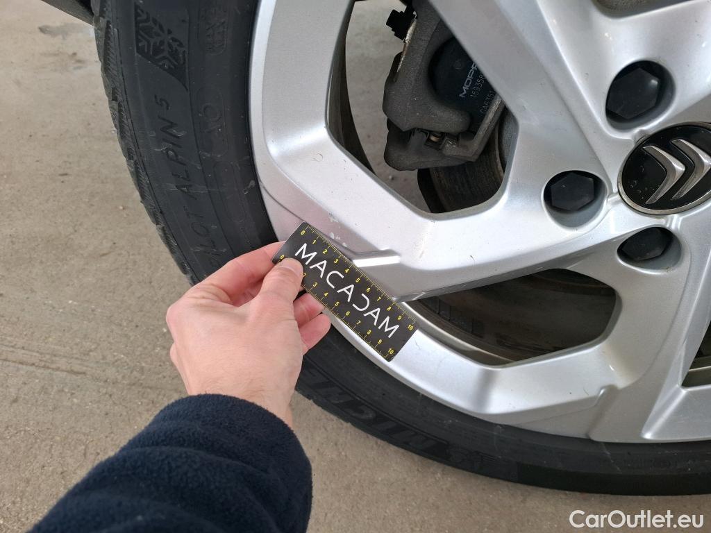  Citroen  C5 CITROEN  Aircross / 2022 / 5P / SUV PureTech 130 S&S EAT8 Feel #59