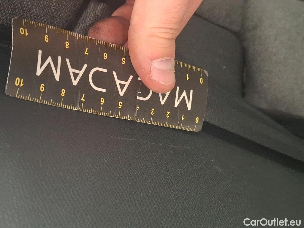  Citroen  C4  Berline Feel Pack 1.5 BlueHDI 130CV BVA8 E6d #16