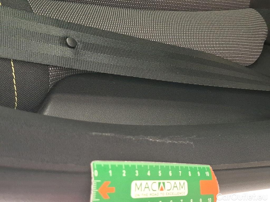  Citroen  C3  Feel Business 1.5 BlueHDI 100CV BVM6 E6d #18