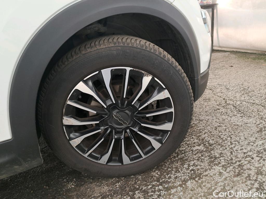  Fiat  500 FIAT X / 2018 / 5P / SUV 1.0 FFly T T3 120ch Cross #17
