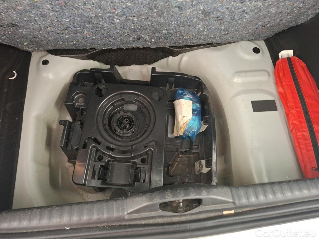  Citroen  C3  Feel Business 1.5 BlueHDI 100CV BVM6 E6d #14