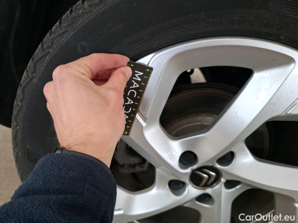  Citroen  C5 CITROEN  Aircross / 2022 / 5P / SUV PureTech 130 S&S EAT8 Feel #61