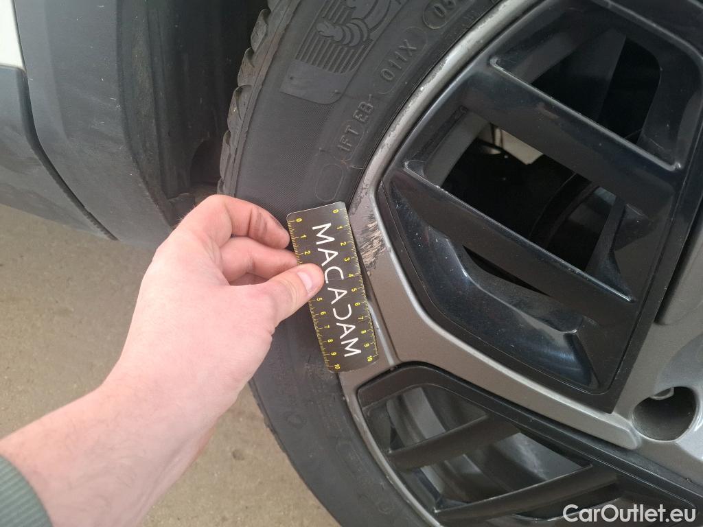  Citroen  C4  Berline Feel Pack 1.5 BlueHDI 130CV BVA8 E6d #33